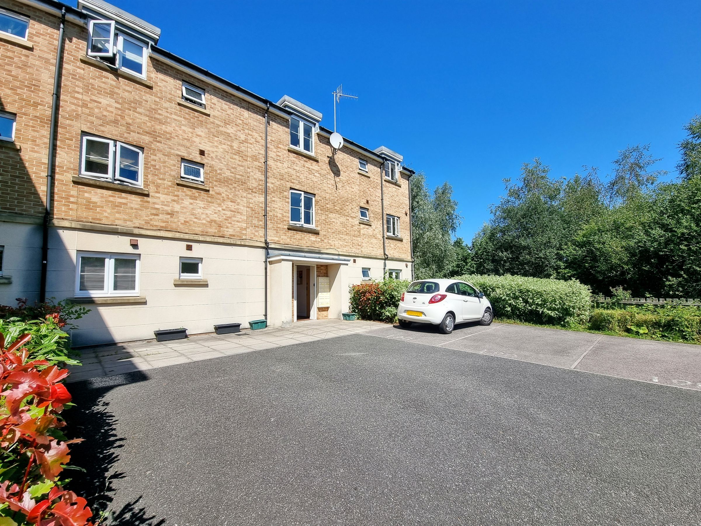 1 bed flat to rent in Druids Close, Caerphilly CF83 Zoopla
