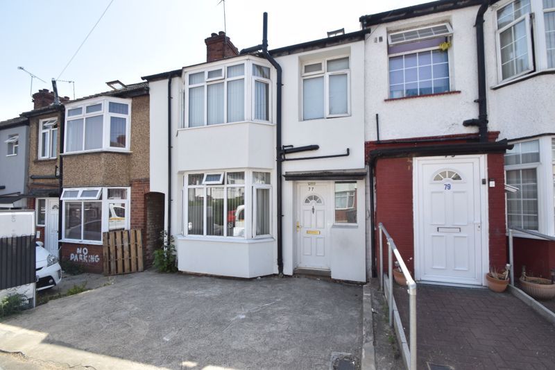 5 bed terraced house for sale in Bradley Road, Luton LU4 Zoopla