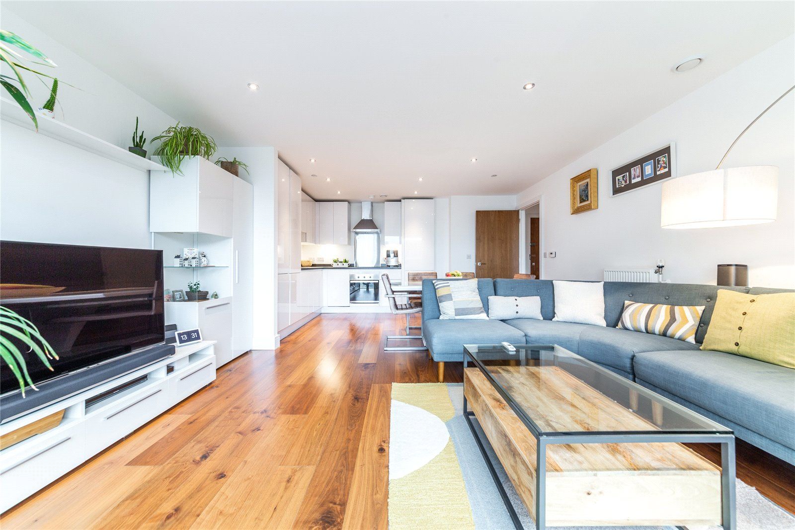 Jackson Tower Lincoln Plaza Canary Wharf E14  