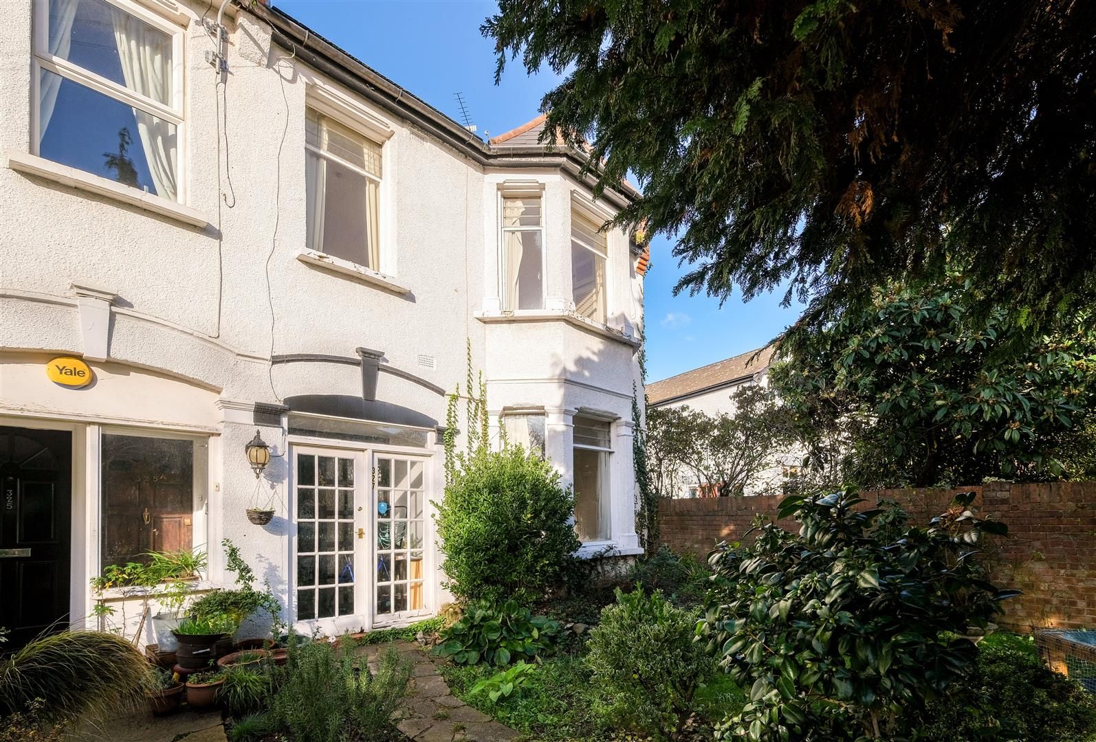 4 bed end terrace house for sale in Hainault Road, London E11 Zoopla