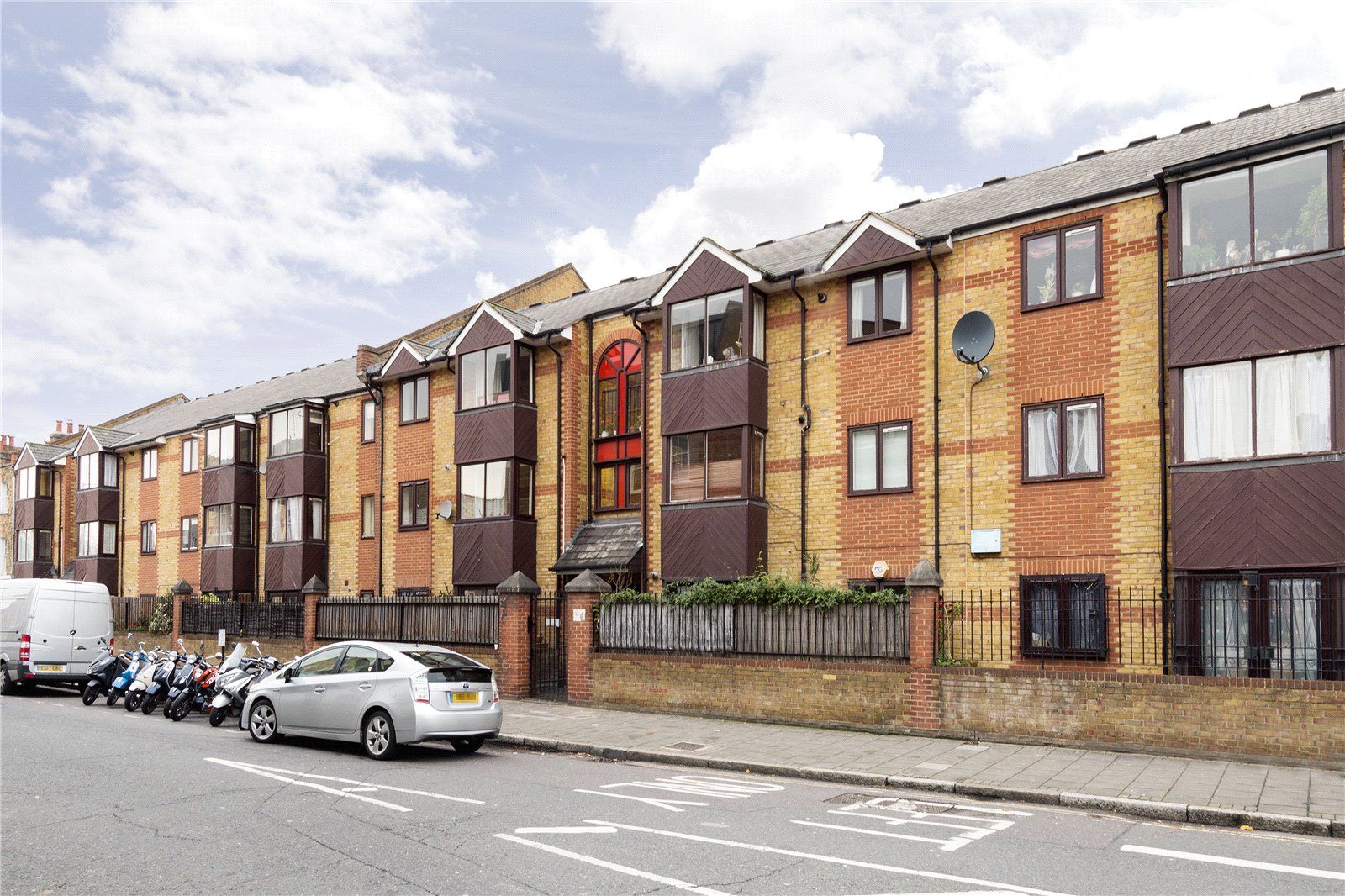 De Beauvoir Place, 1-3 Tottenham Road, London N1  