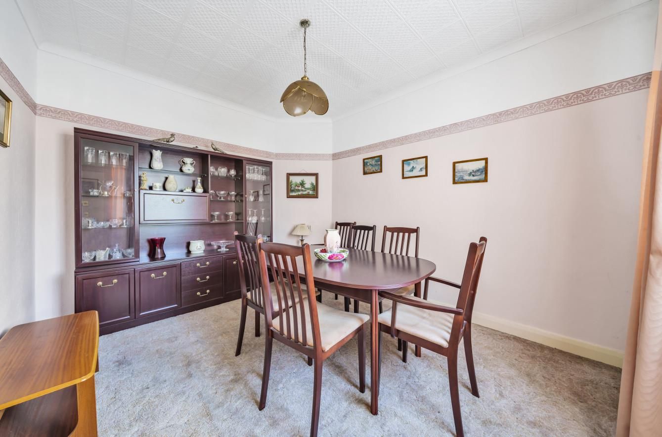 3 bed semidetached bungalow for sale in Newbury Gardens, Stoneleigh