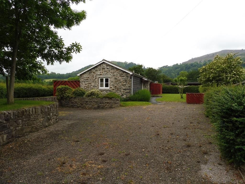 2 bed barn conversion for sale in Holyhead Road, Llangollen LL20 Zoopla