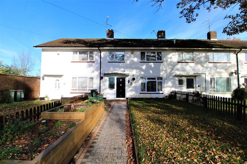 Maiden Lane, Crawley, West Sussex. RH11  