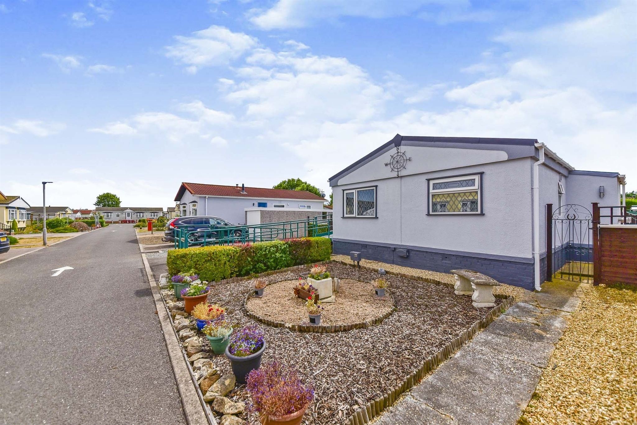 2 bed mobile/park home for sale in Allington Gardens, Allington, Grantham NG32 Zoopla