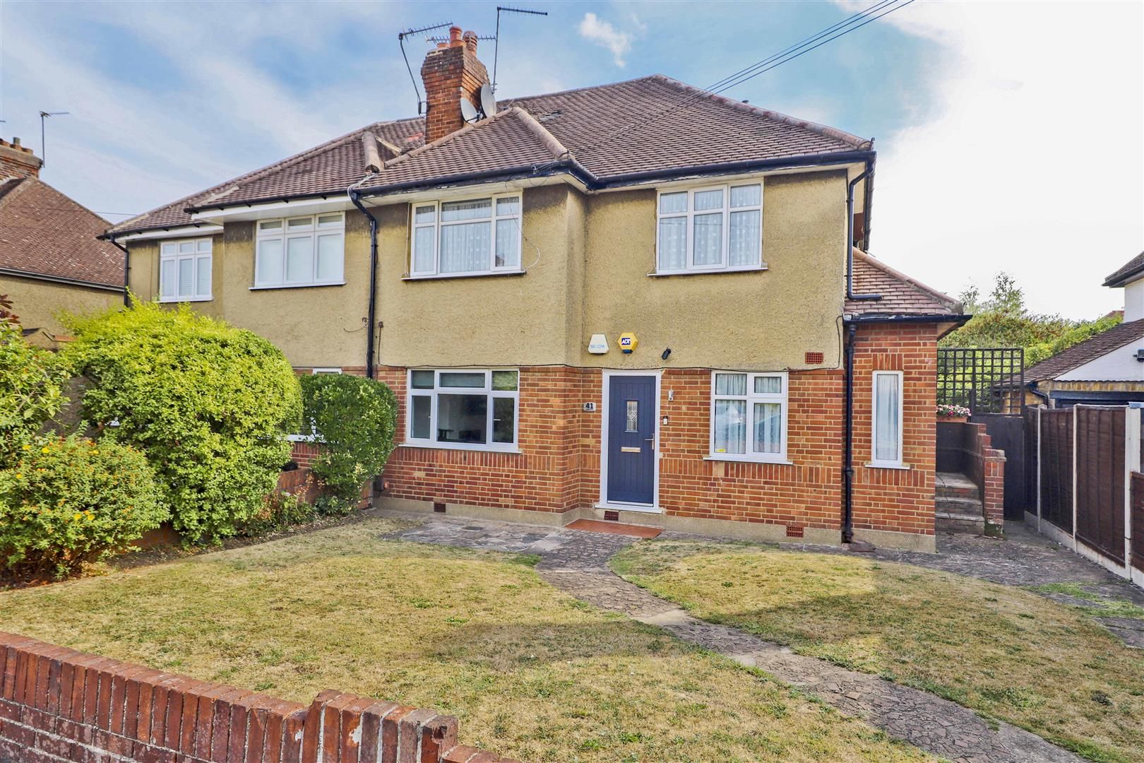 2 bed for sale in Manor Way, Ruislip HA4 Zoopla