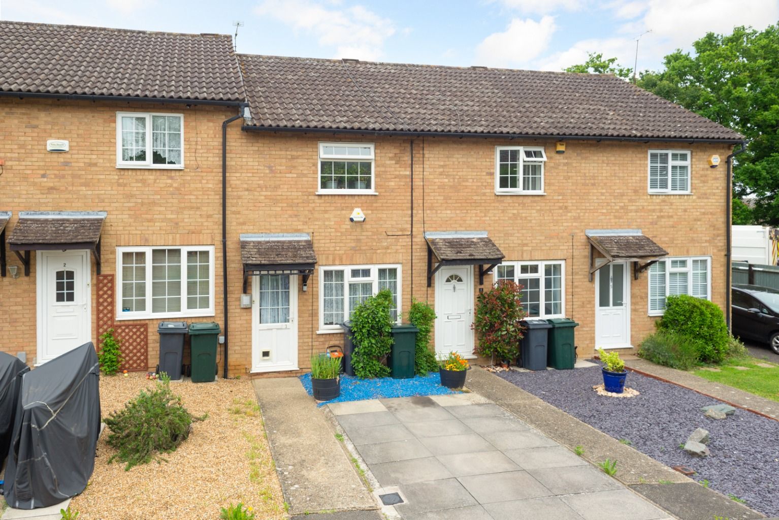 2 bed terraced house for sale in Falcon Way, Ashford TN23 Zoopla