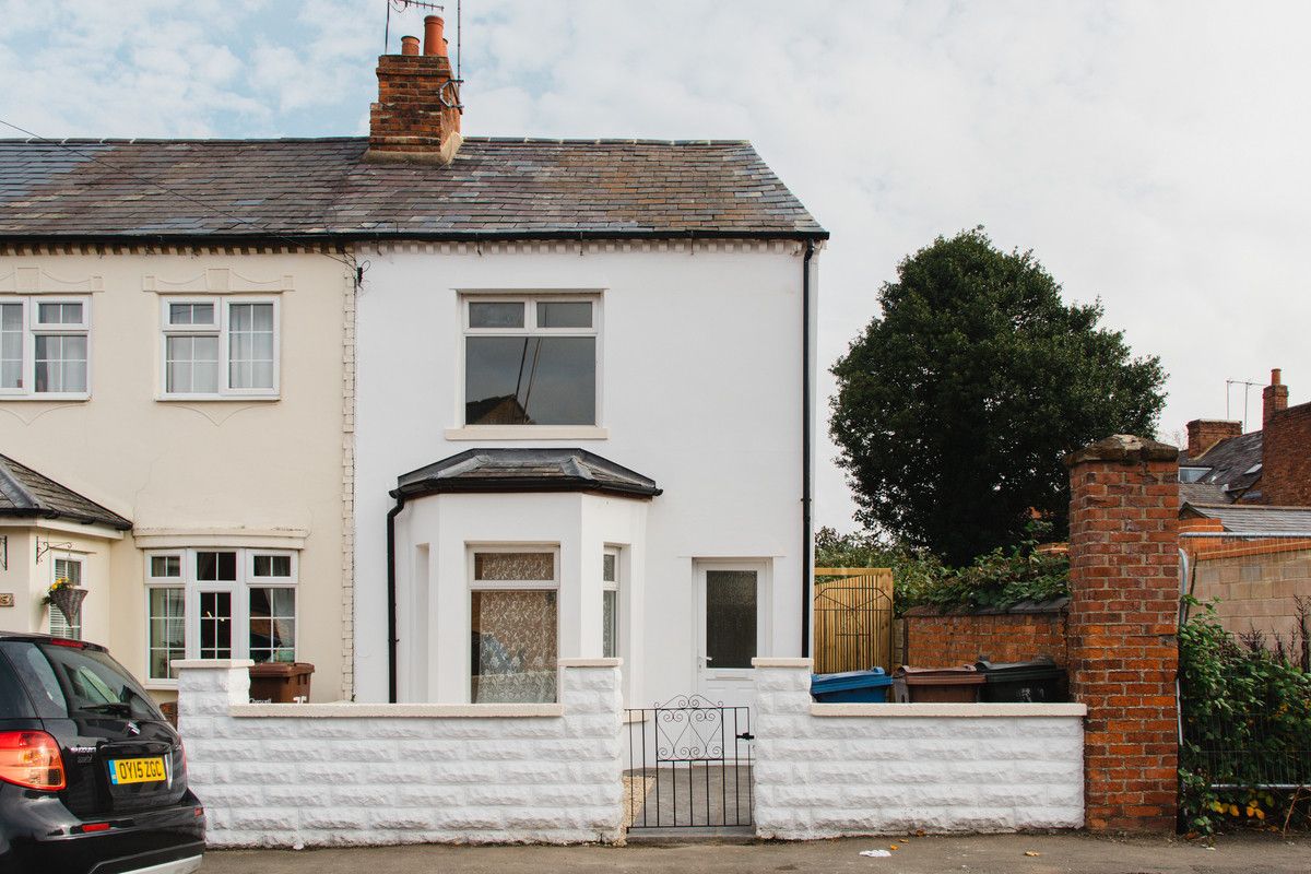 2 bed end terrace house for sale in East Street, Banbury OX16 Zoopla