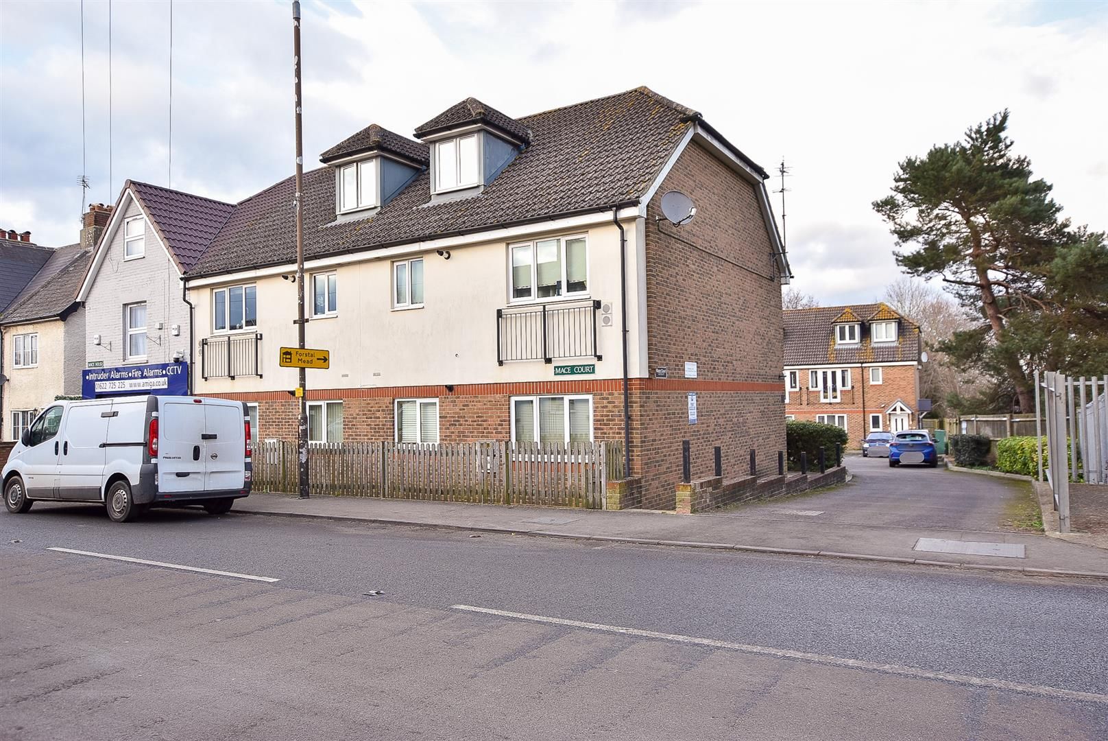 1 bed flat for sale in Mace Court, Coxheath, Maidstone ME17 Zoopla