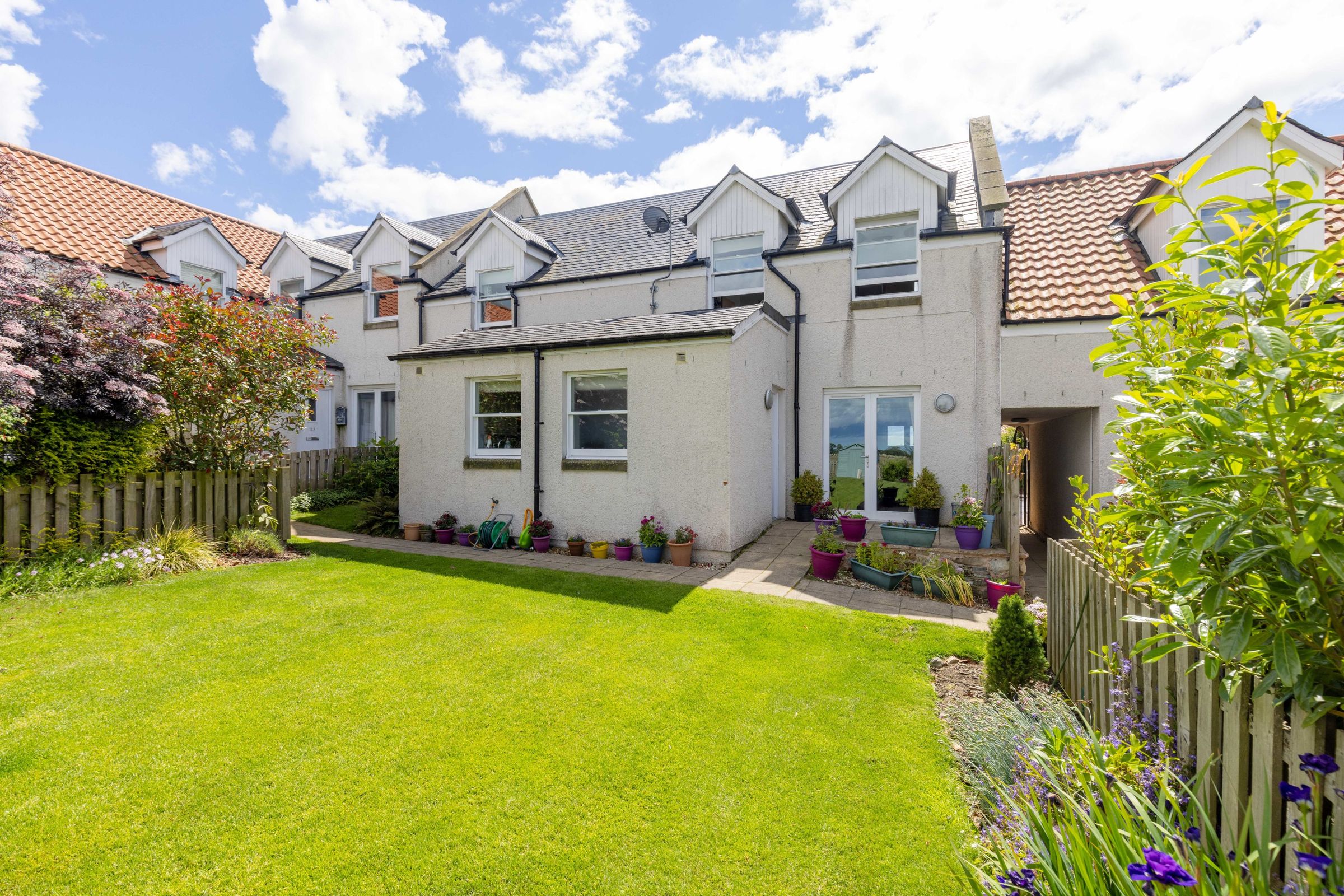 3 bed terraced house for sale in 211 Main Street, Pathhead EH37 Zoopla