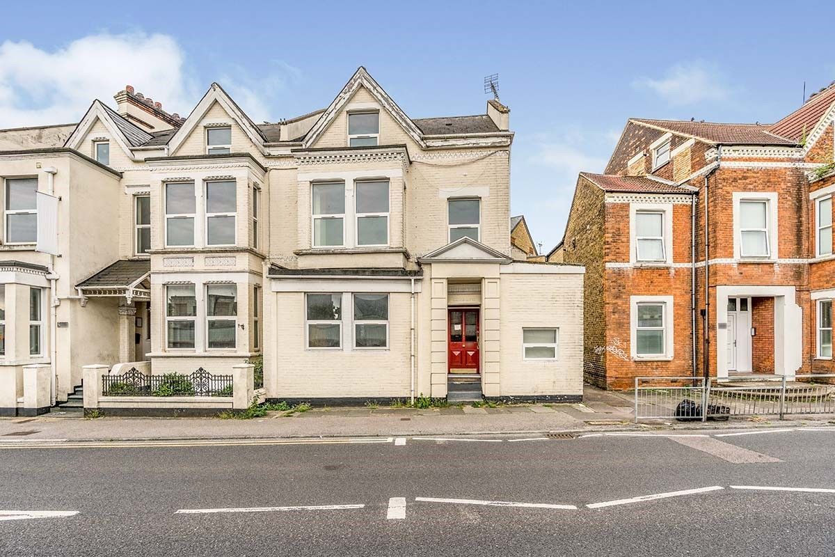 1 bed flat to rent in Balmoral Road, Gillingham, Kent ME7 Zoopla