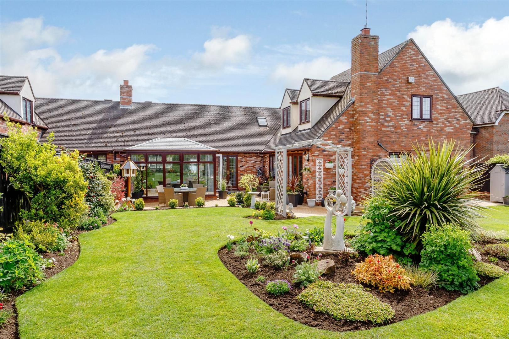 4 bed barn conversion for sale in Stretton Under Fosse, Rugby, Warwickshire CV23 Zoopla