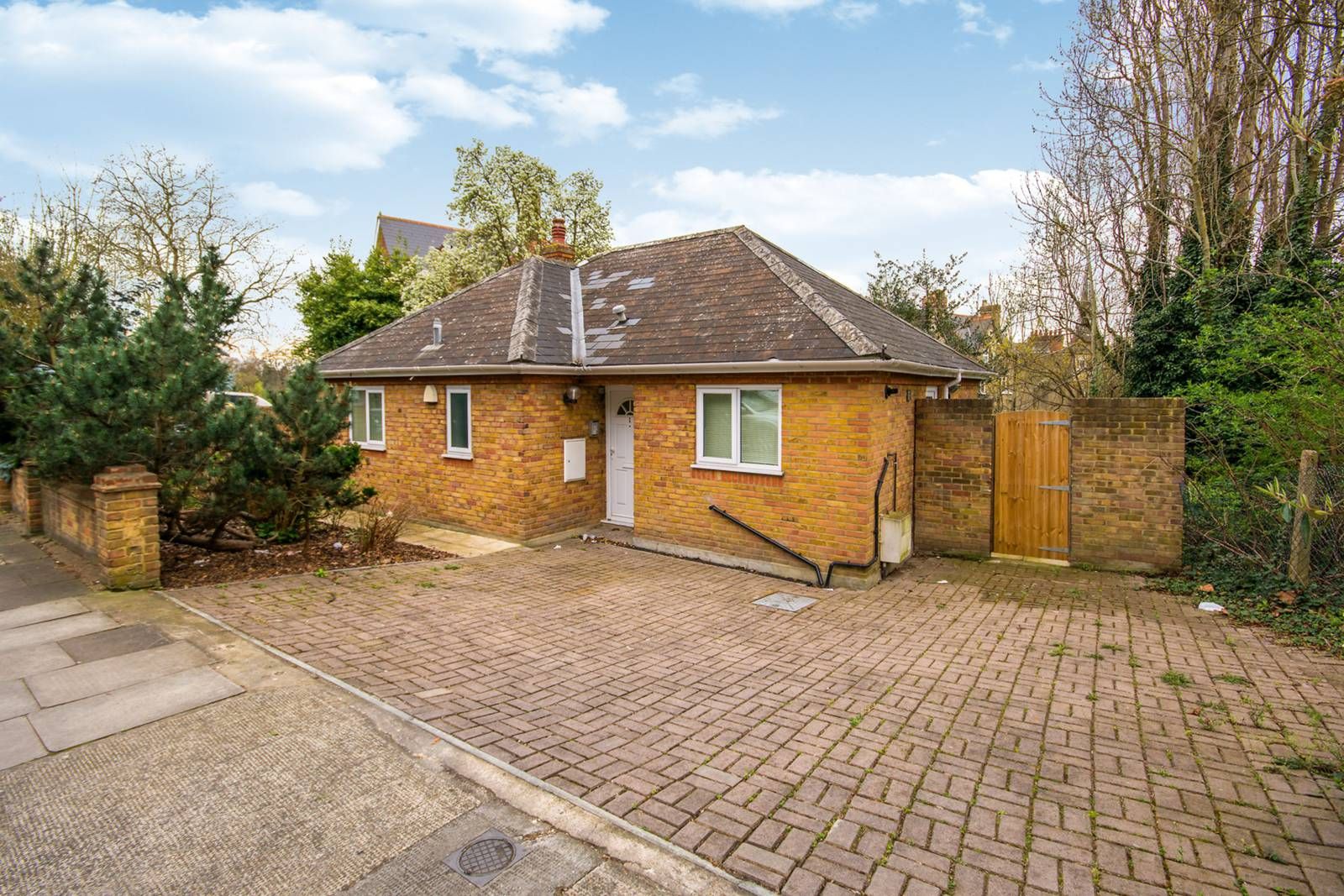 Wood Vale, East Dulwich, London SE23  