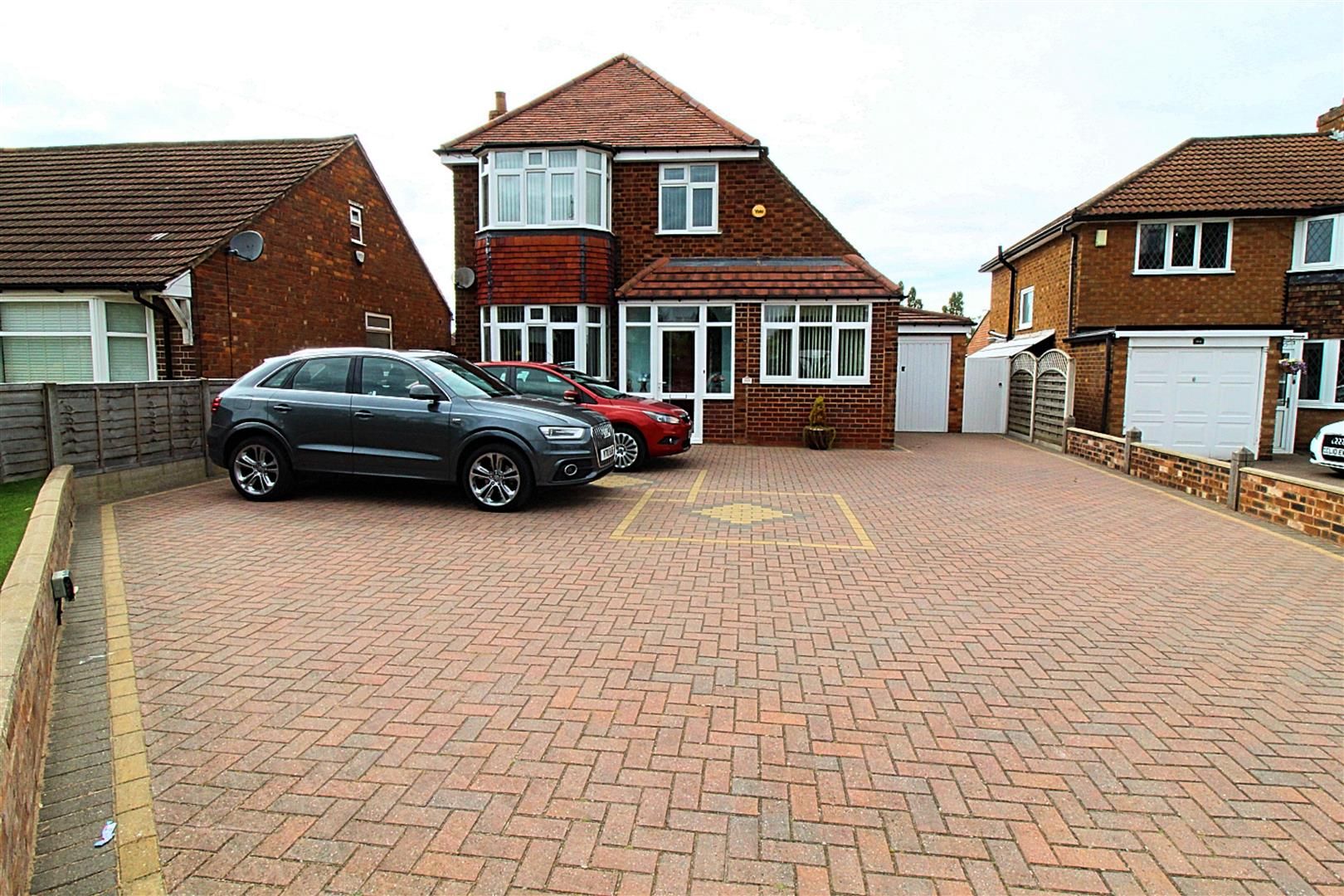 3 bed detached house for sale in Cooks Lane, Kingshurst, Birmingham B37