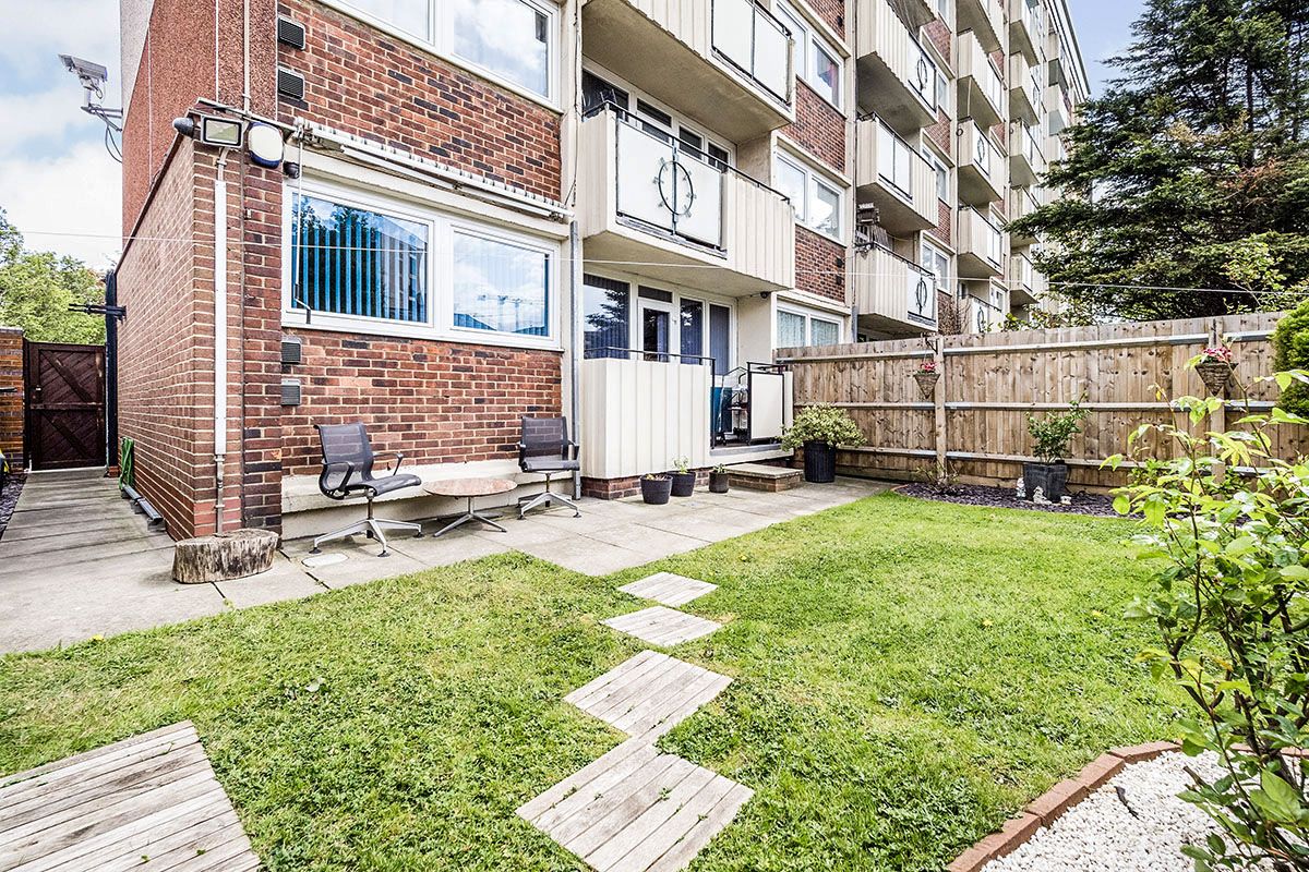 Drew Road, London E16  