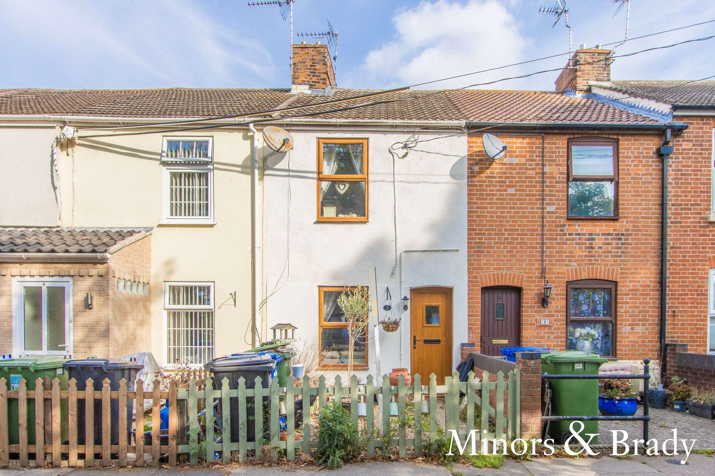 3 bed terraced house for sale in Meadow Road, Lowestoft NR32 Zoopla