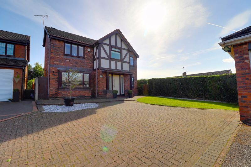 4 bed detached house for sale in The Grange, Hyde Lea, Stafford ST18 Zoopla