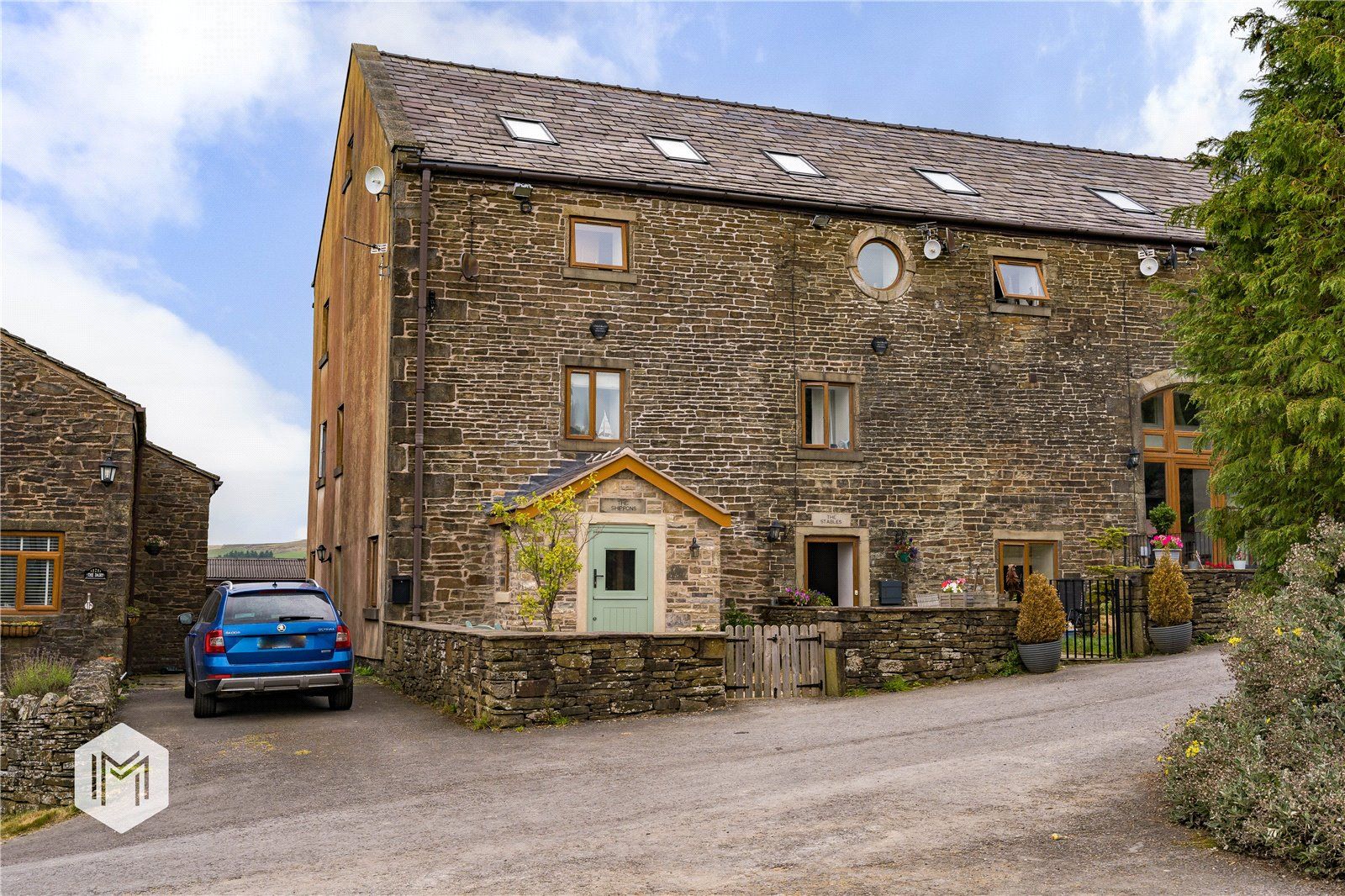 4 bed semidetached house for sale in Broadhead Road, Turton, Bolton