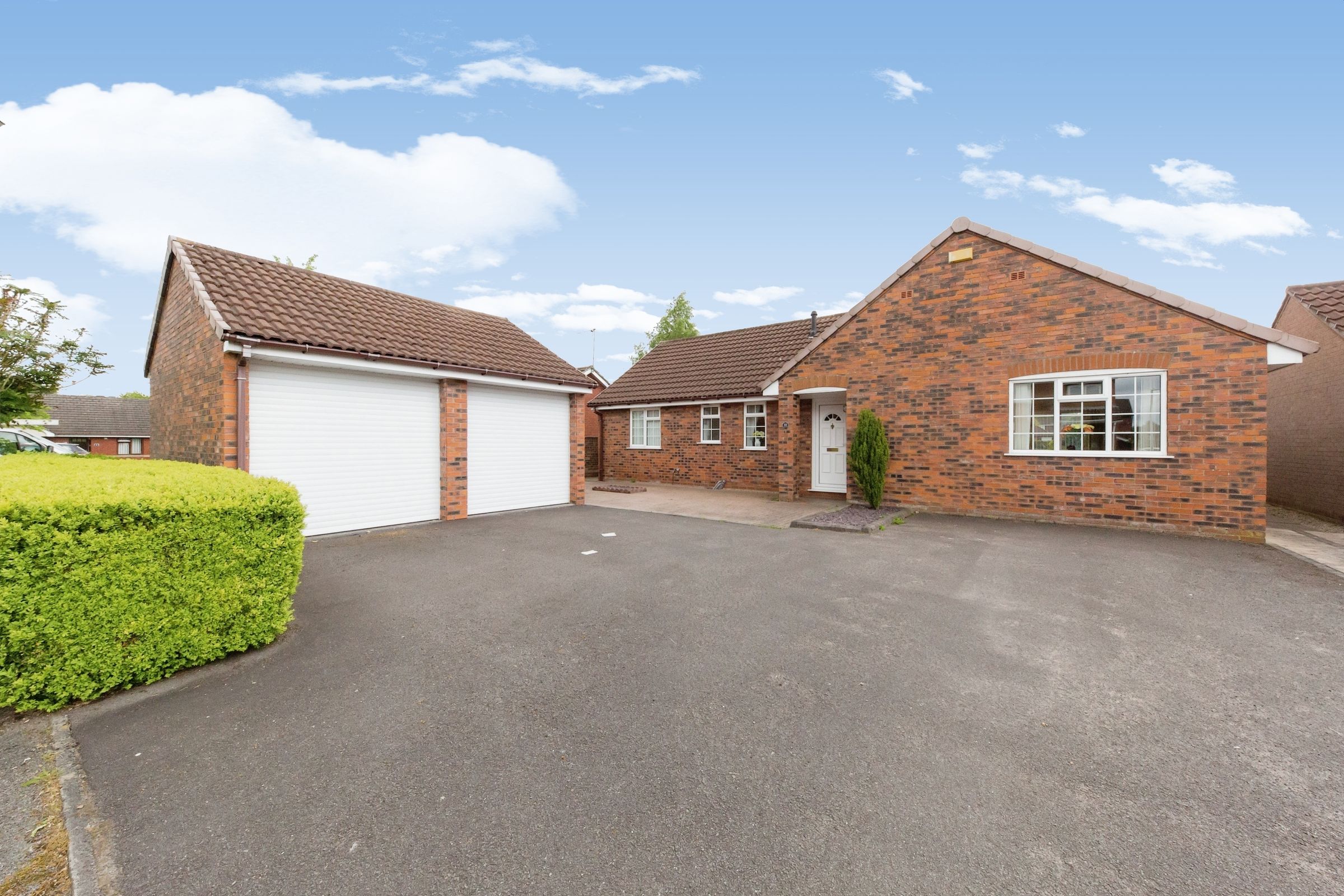 3 bed bungalow for sale in Beeston Drive, Alsager, StokeOnTrent