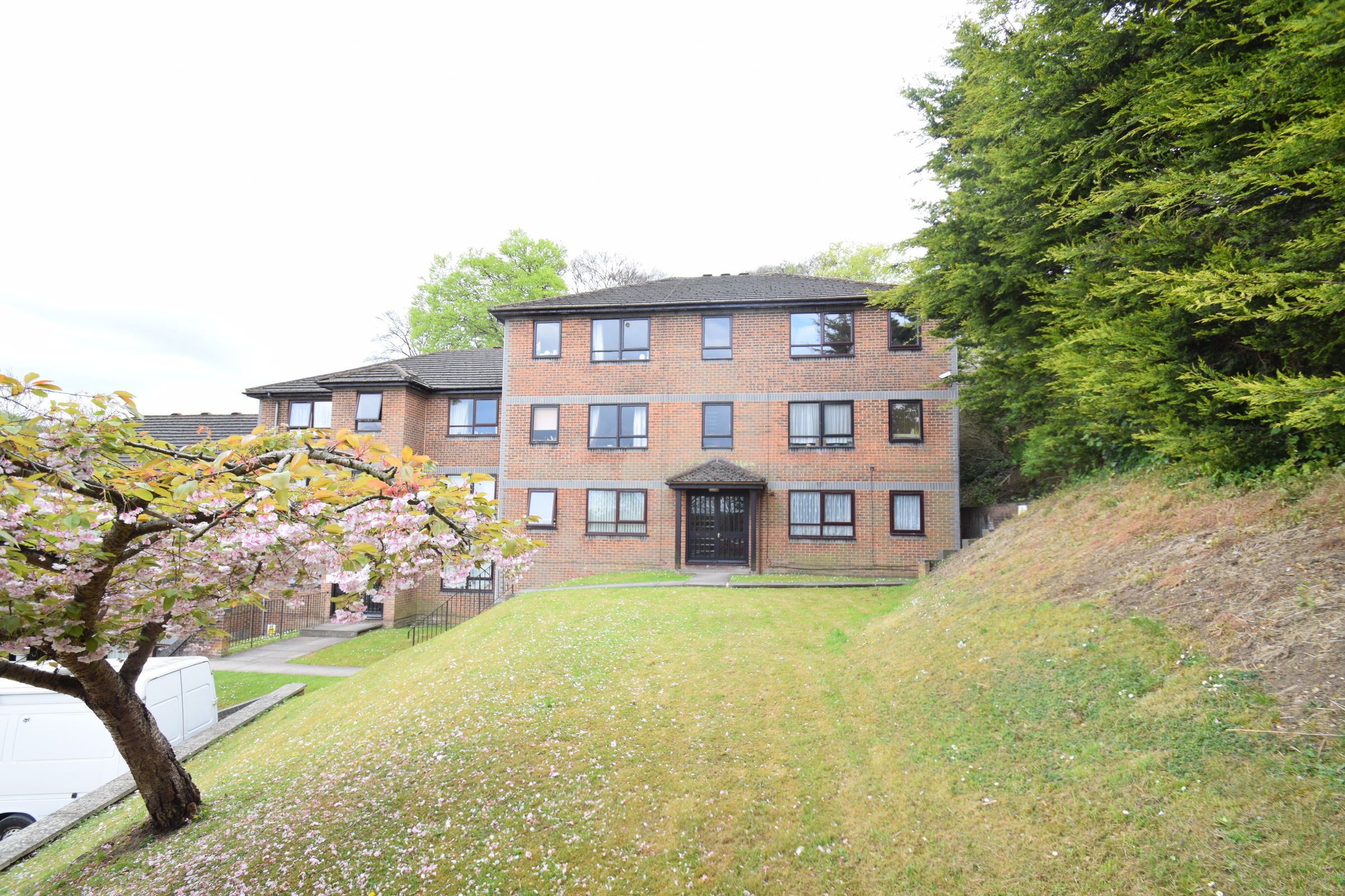 2 bed flat to rent in High Beeches, High HP12 Zoopla