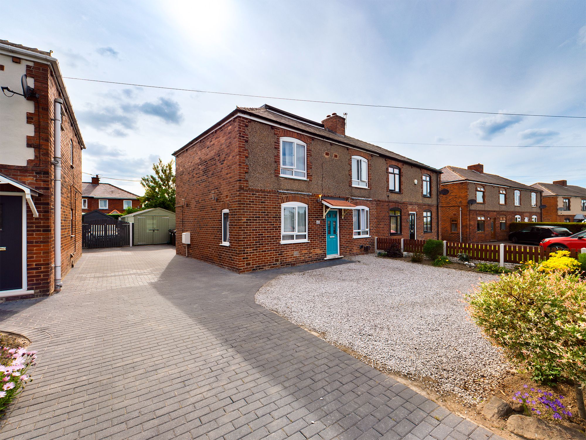 4 bed semidetached house for sale in Station Road, Royston, Barnsley
