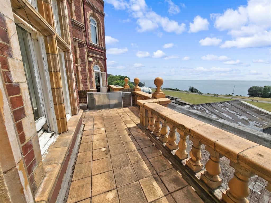 3 bed flat for sale in The Leas, Folkestone, Kent CT20 Zoopla