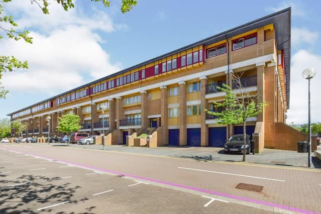 North Row, Central Milton Keynes, Milton Keynes, Bucks MK9  