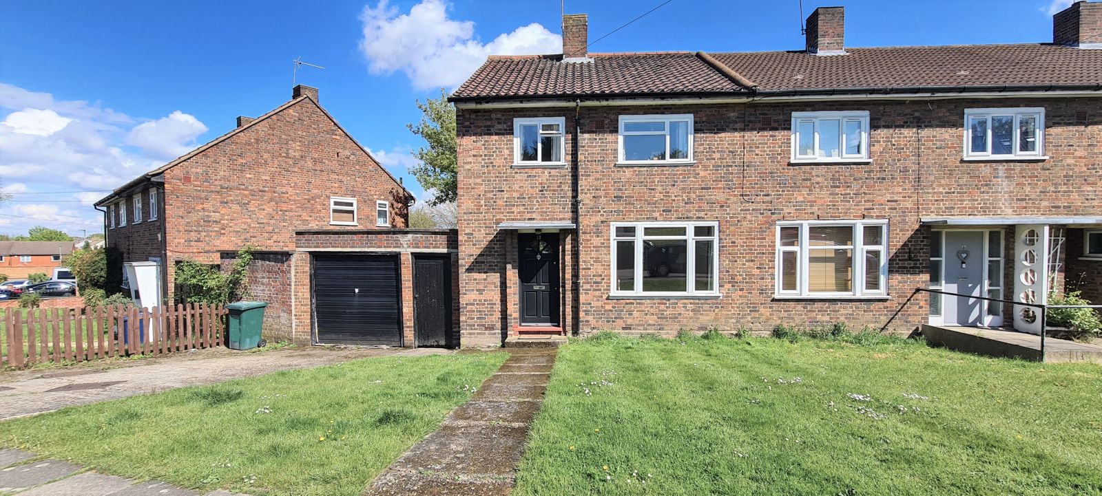 George Crescent, Muswell Hl N10  