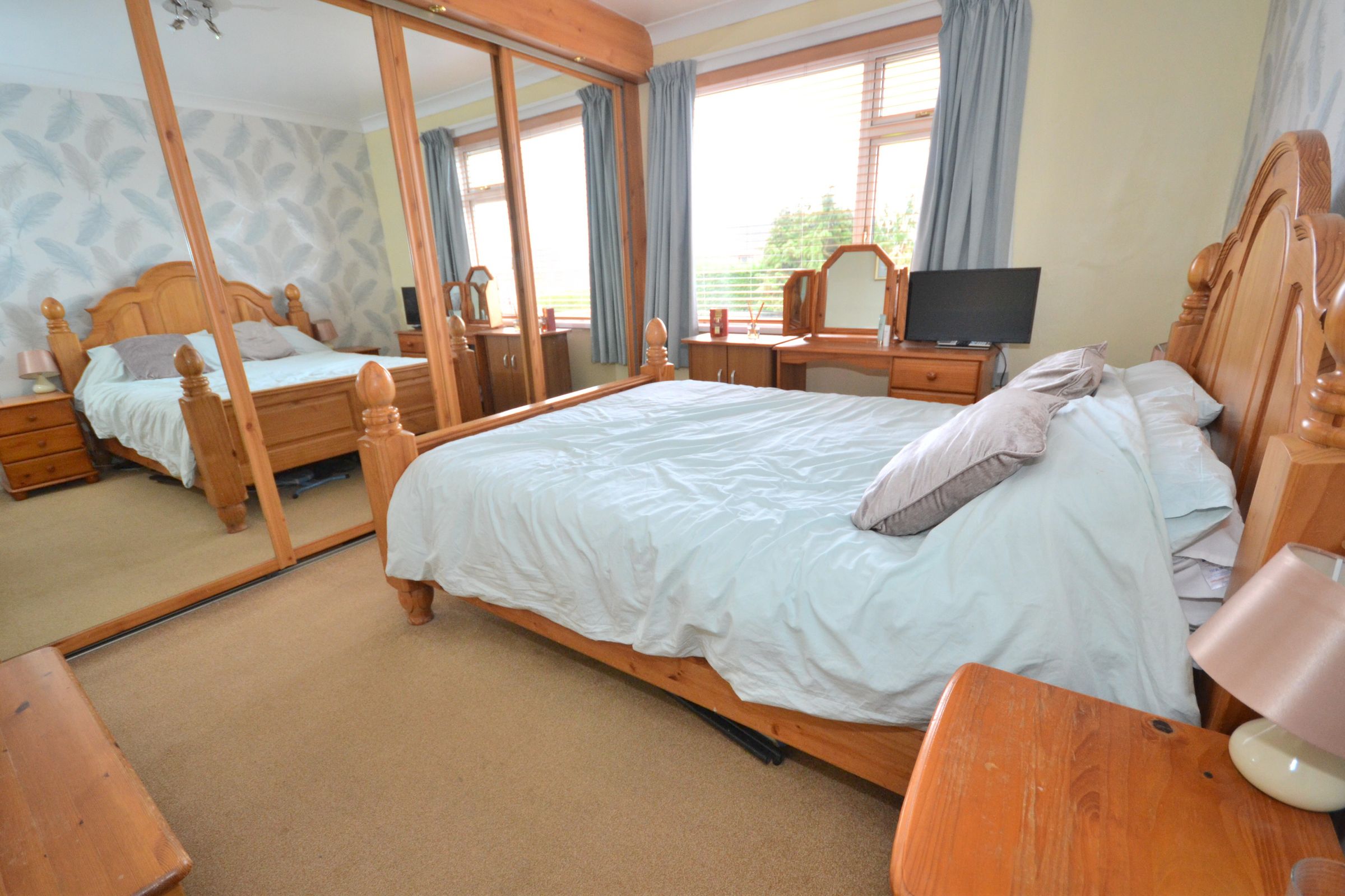 3 bed semidetached house for sale in Tweendykes Road, Sutton HU7 Zoopla