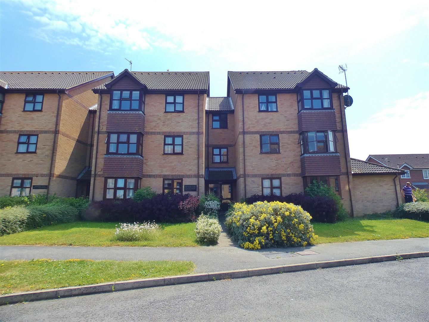 1 bed flat for sale in Snowdon Close, Eastbourne BN23 Zoopla
