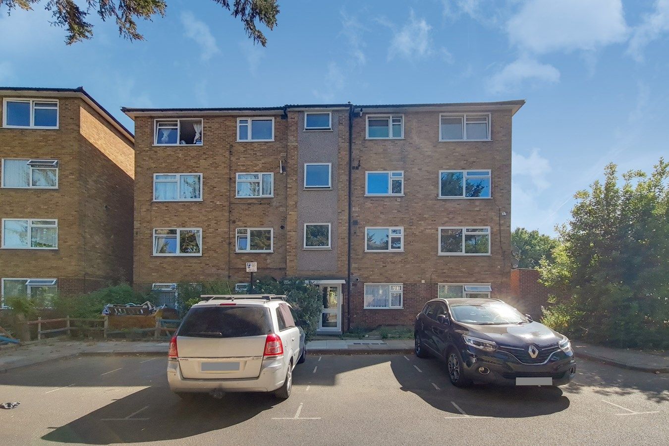 3 bed flat for sale in Shakespeare Road, Hanwell, London W7 Zoopla