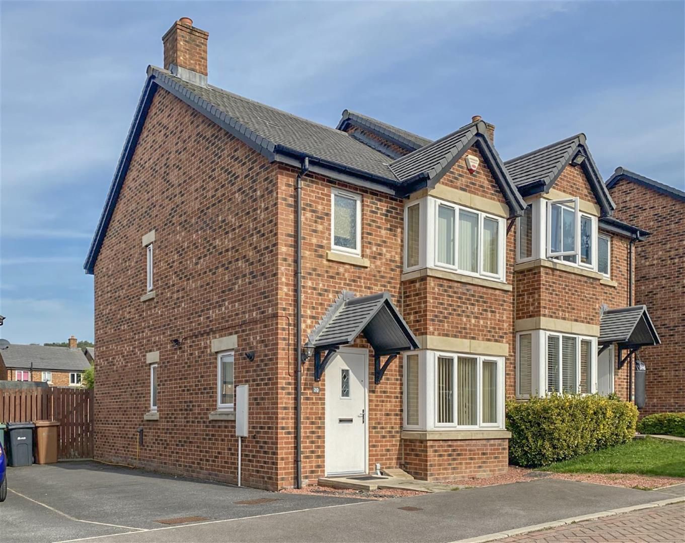 3 bed semidetached house to rent in Edison Way, Guiseley, Leeds LS20