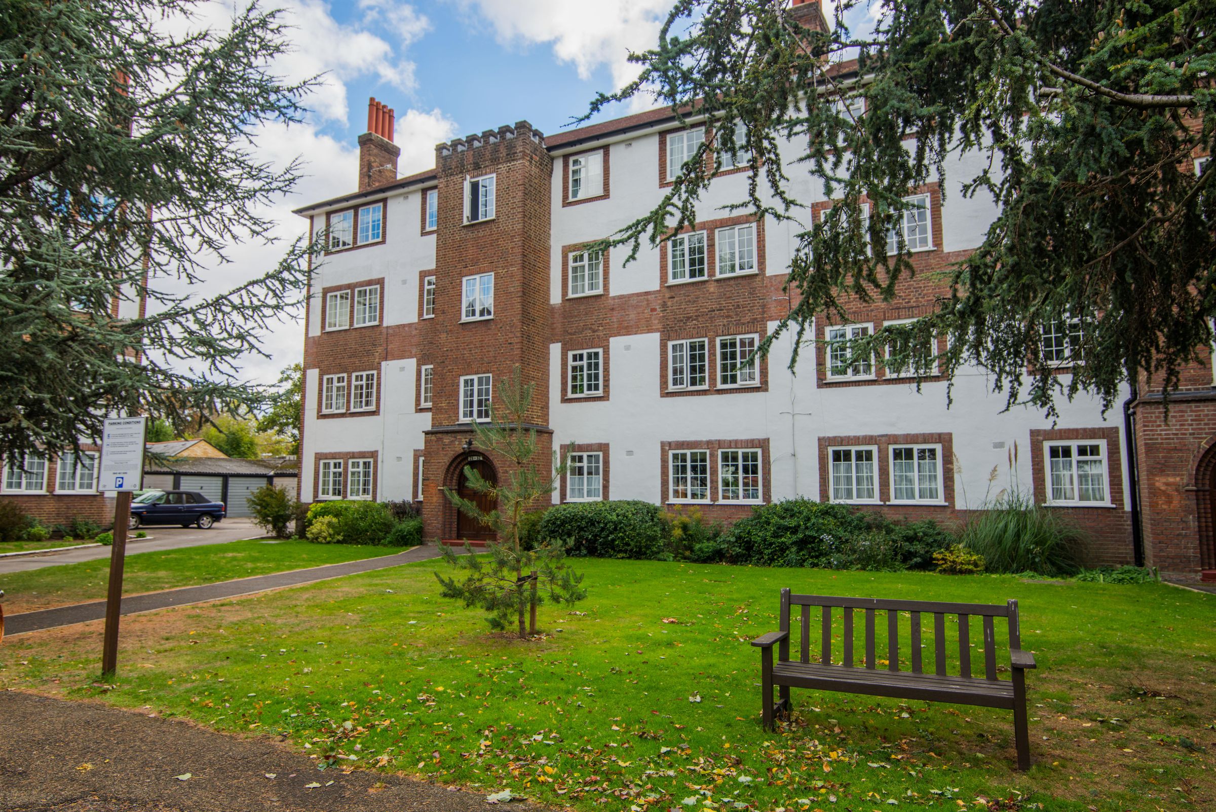 2 bed flat to rent in Kew Road, Richmond, UK TW9 Zoopla