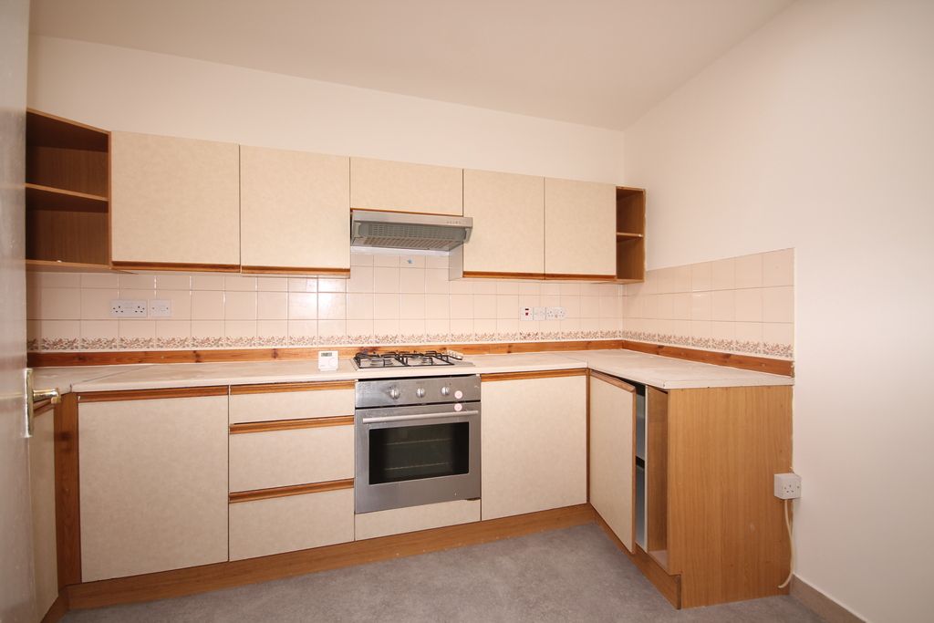 34 The Broadway, Bedford MK40  