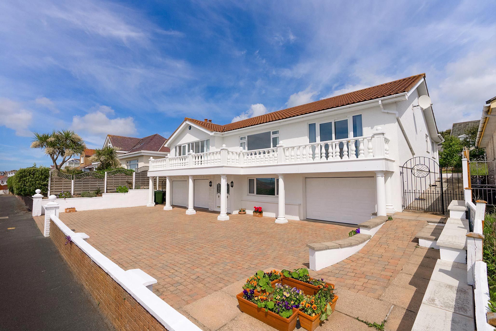 4 bed detached house for sale in 85, King Edward Road, Onchan IM3 Zoopla