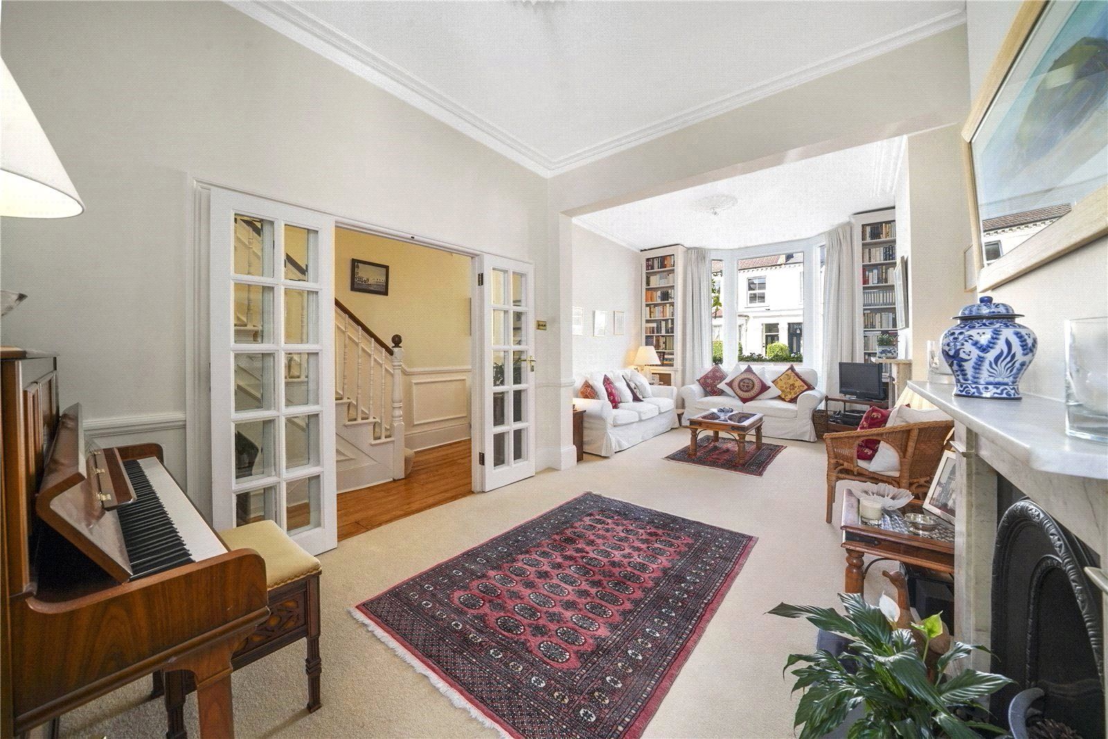 3 bed terraced house to rent in Alderbrook Road, Clapham South, London