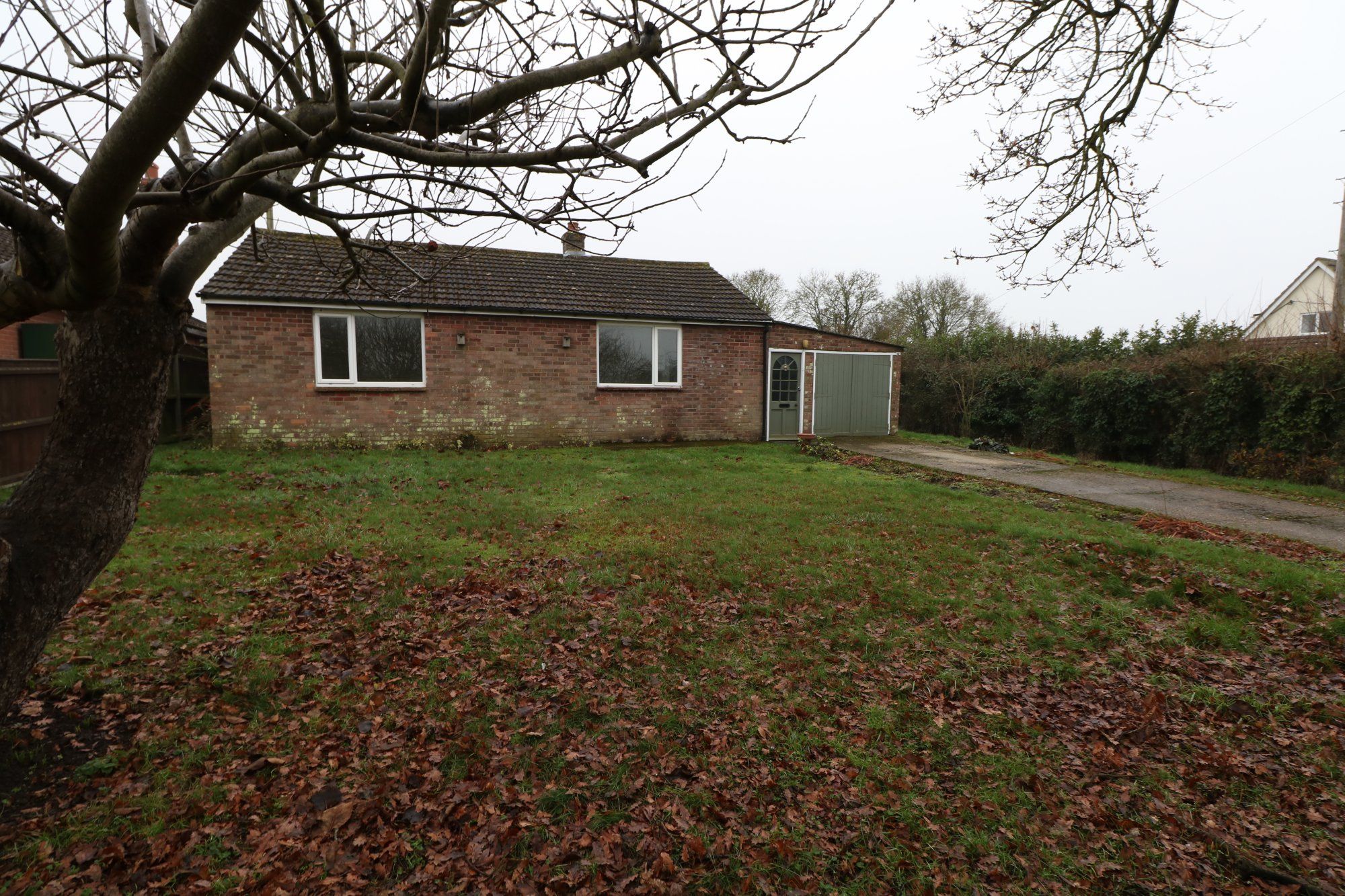 2 bed detached bungalow to rent in Heywood Road, Shelfanger, Diss IP22