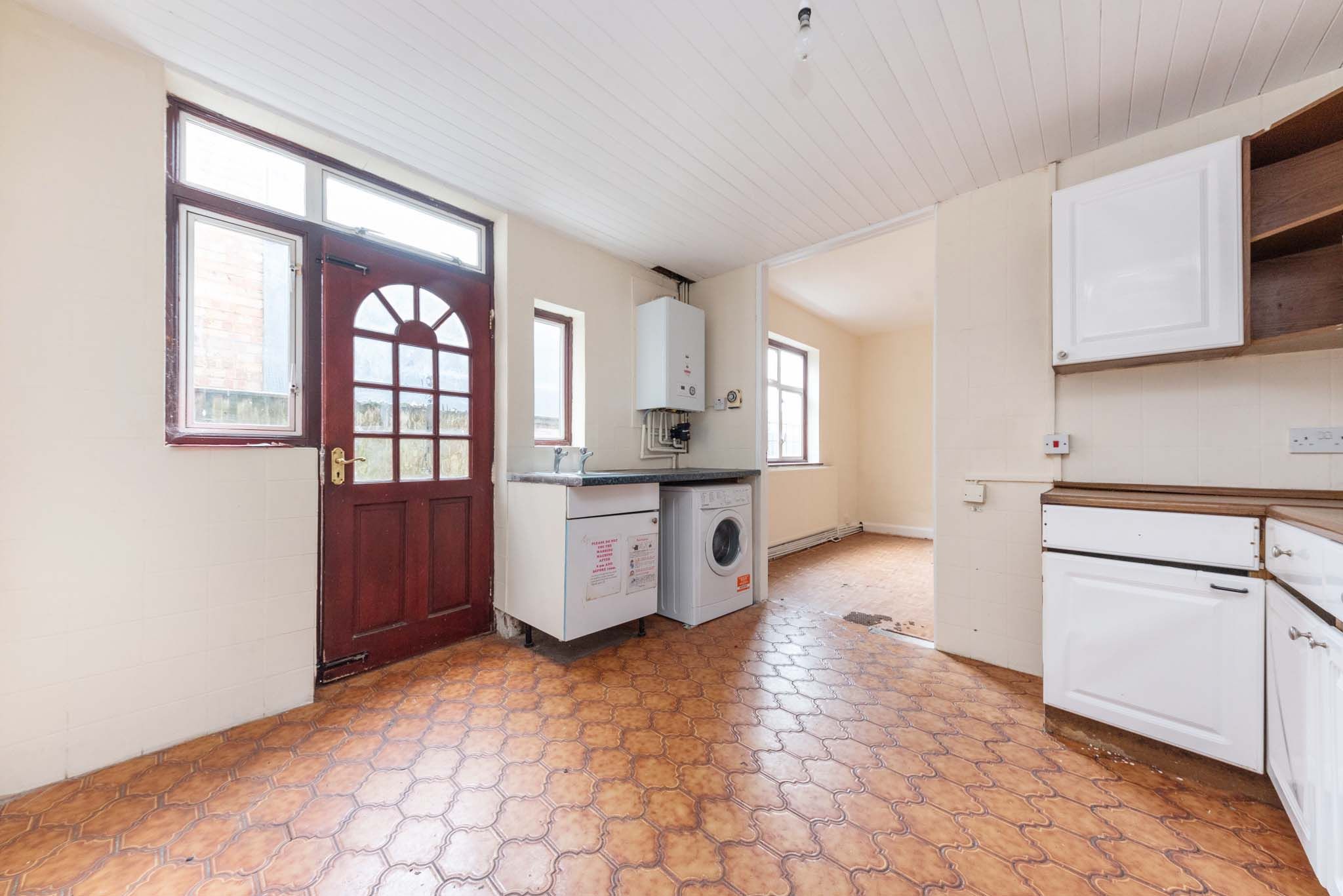 4 bed terraced house for sale in Sirdar Road, London N22 Zoopla