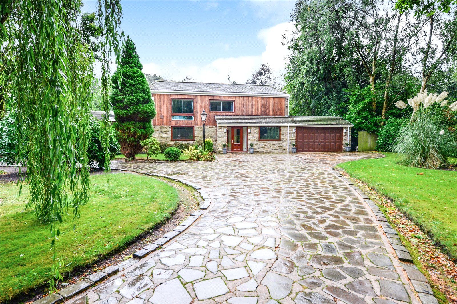 5 bed detached house for sale in Hale Road, Hale Village, Liverpool