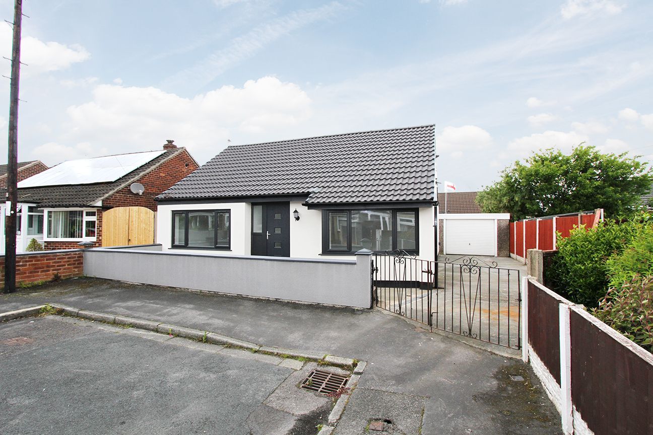 3 bed bungalow for sale in Elaine Close, AshtonInMakerfield, Wigan WN4 Zoopla