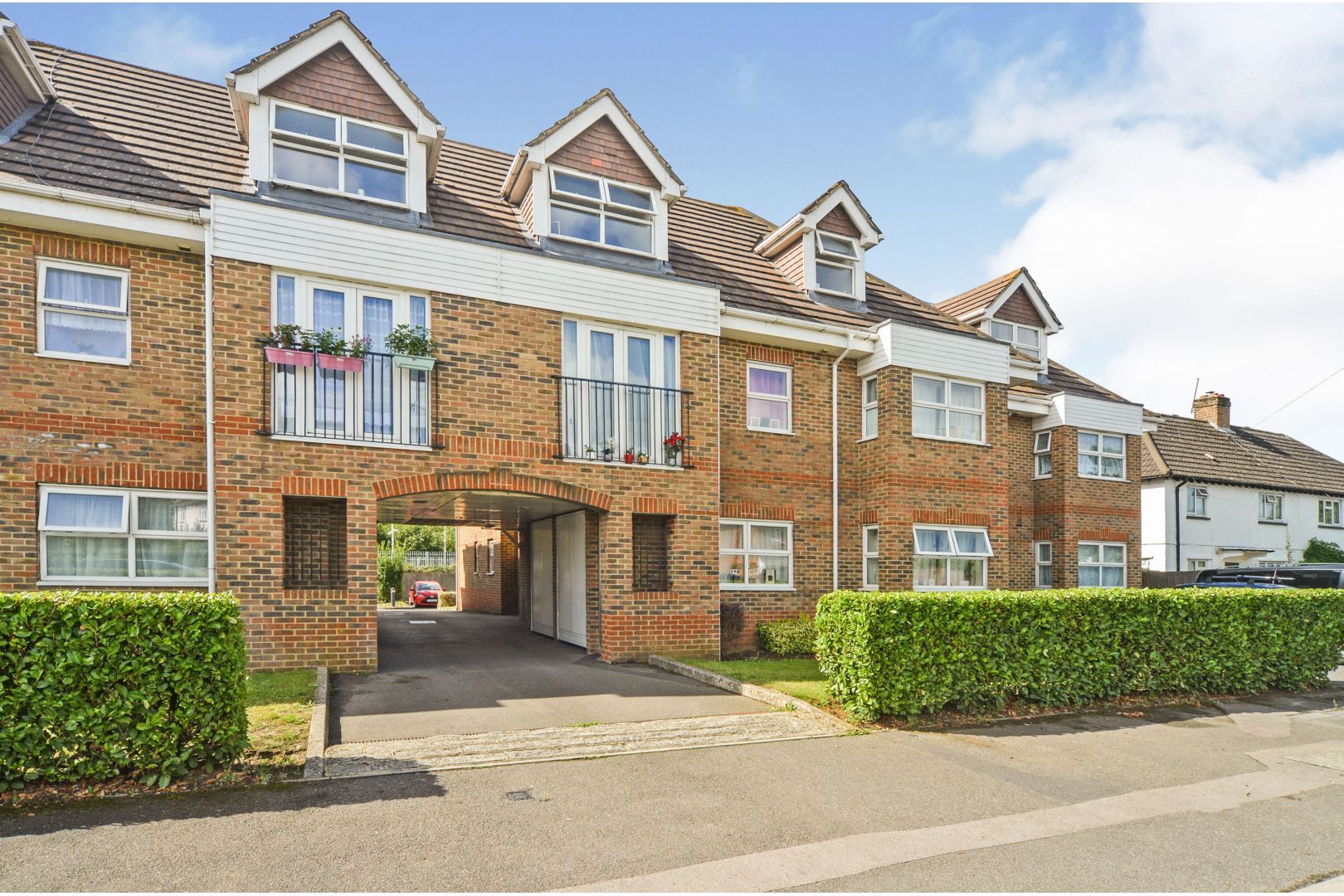 1 Barker Road, Chertsey KT16