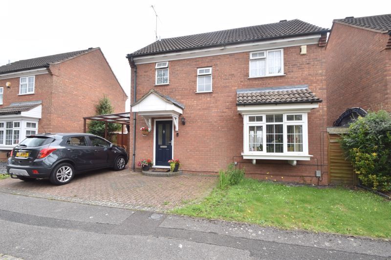 Kelling Close, Luton LU2  