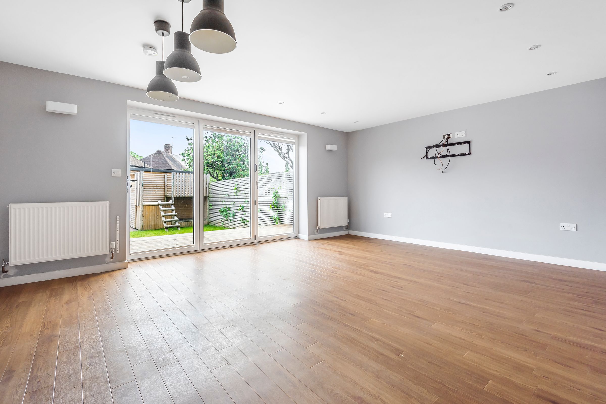 Jevington Way, Grove Park SE12  