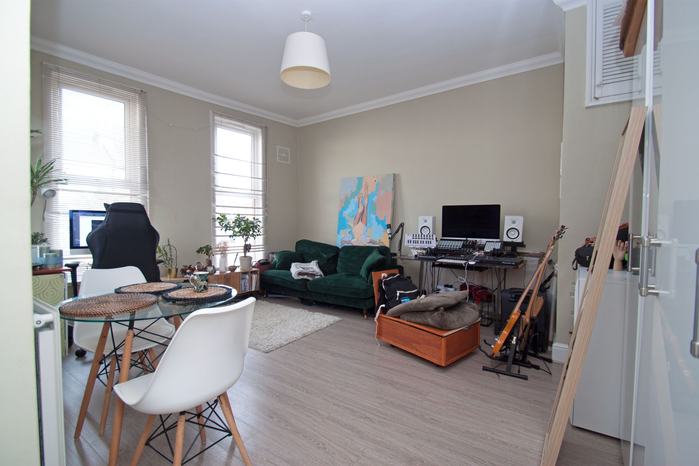 1 bed flat to rent in Holly Park Road, Friern N11 Zoopla