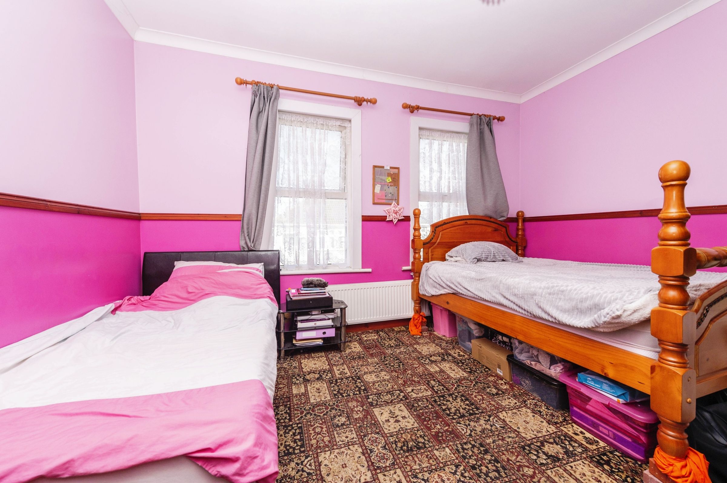 3 bed terraced house for sale in Selbourne Road, Luton LU4 Zoopla