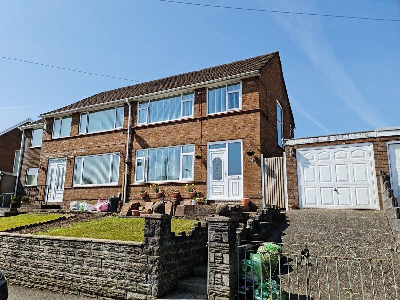3 bed semidetached house for sale in Cwmgelli Close, Treboeth, Swansea