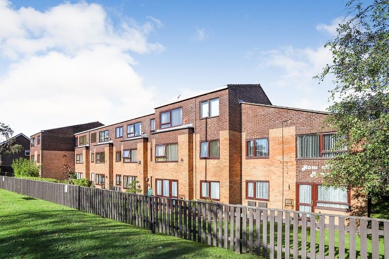 1 bed property for sale in Lymington Road, Highcliffe, Christchurch