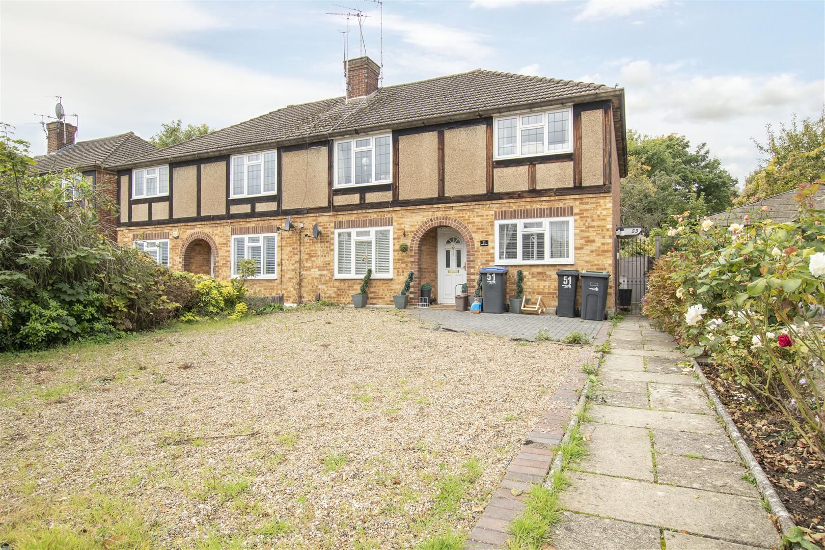 2 bed for sale in Monks Close, Enfield EN2 Zoopla