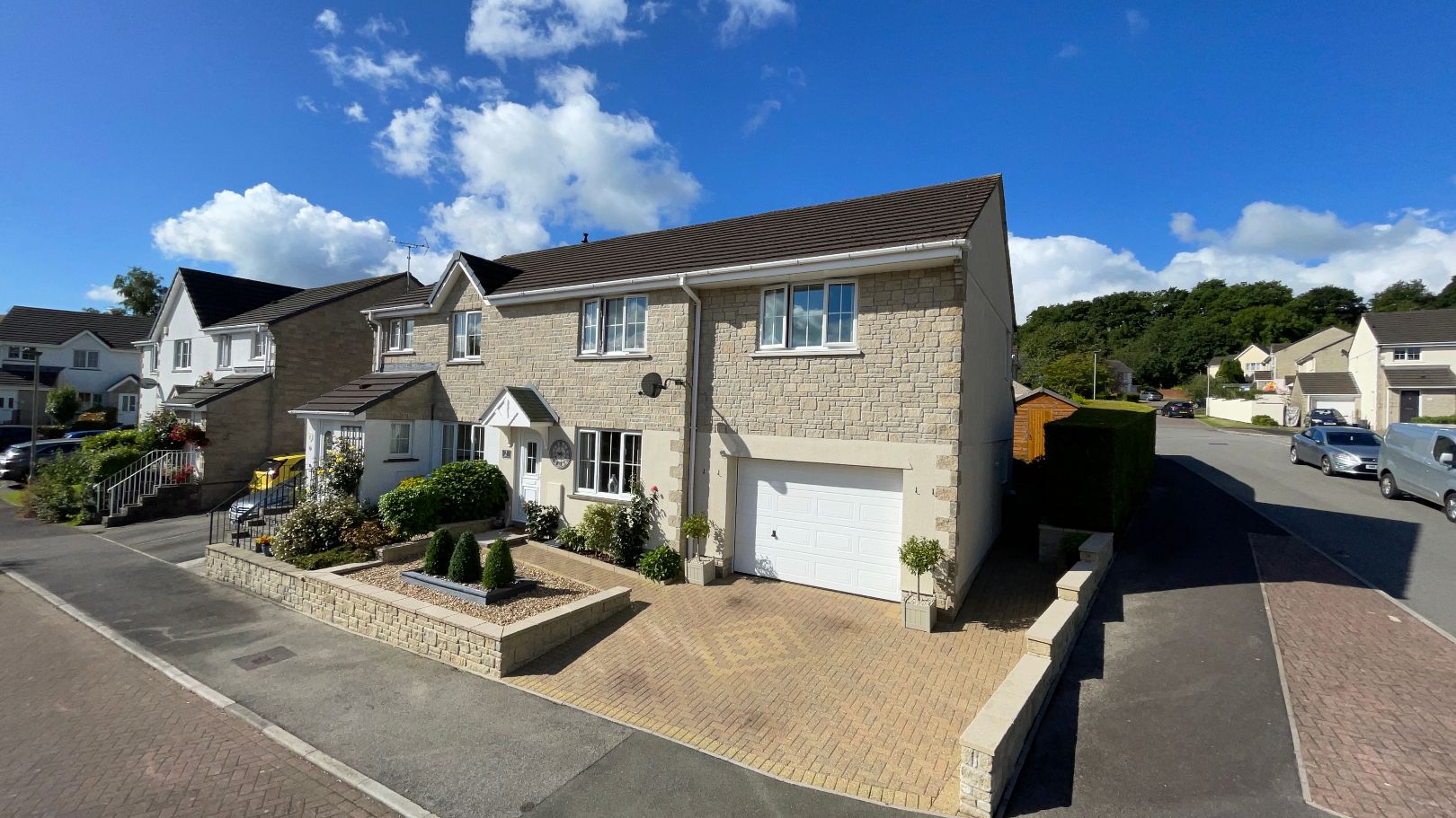 4 bed semidetached house for sale in Mitre Close, Tavistock PL19 Zoopla