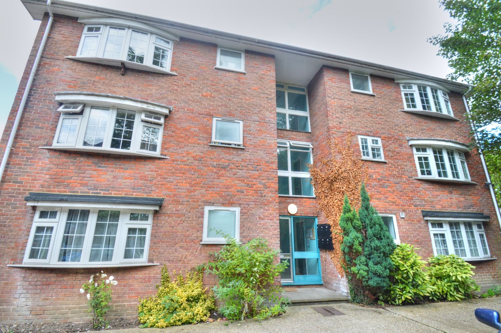 1 bed flat to rent in Gordon Road, High HP13 Zoopla